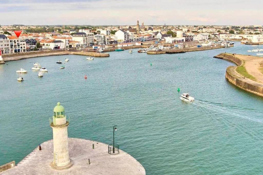 Ferienwohnung Vue Sur L'Entree Du Port Saint-Gilles-Croix-de-Vie Exterior foto